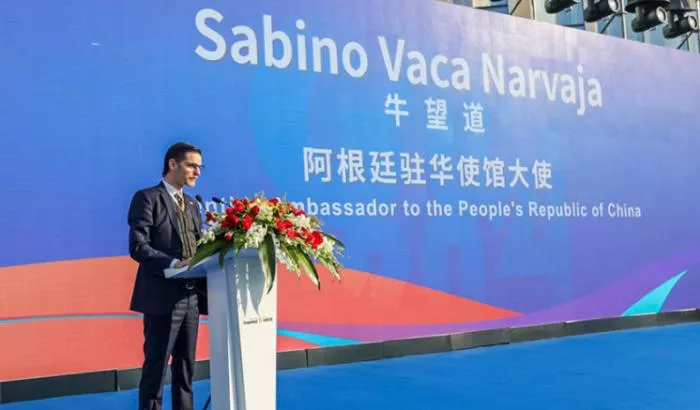 vaca-narvaja-embajador-china