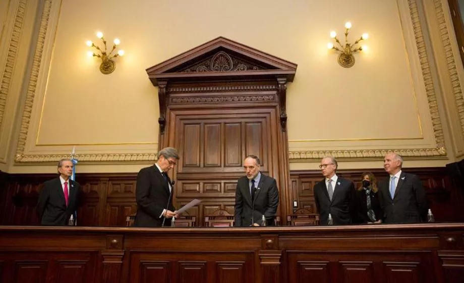 lacorte-jura-concejo2