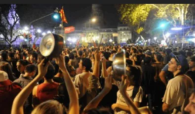 cacerolazo-milei