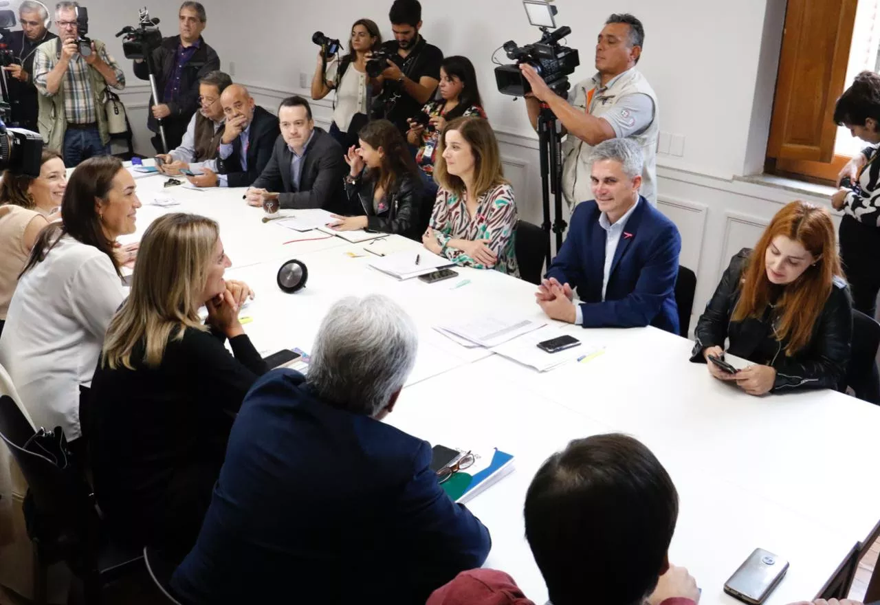 reunion-humedales-diputados