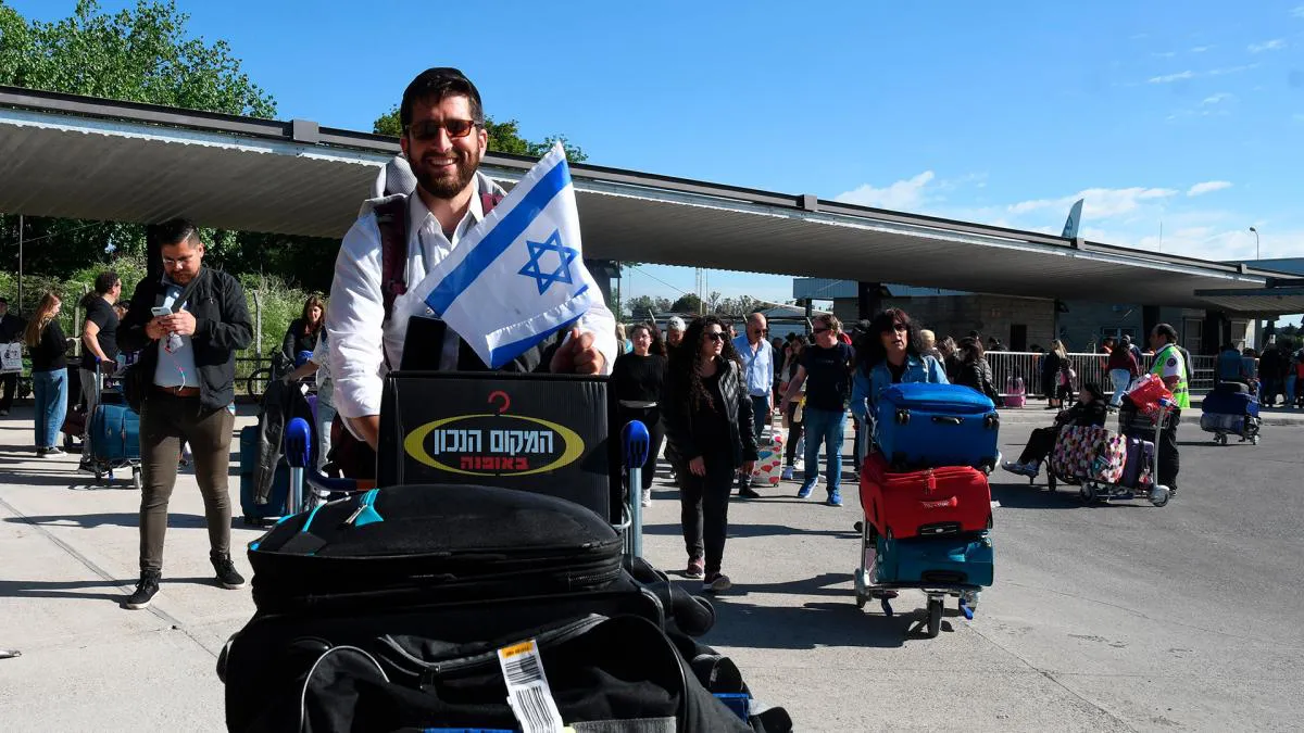 LAVUELTA-ISRAEL