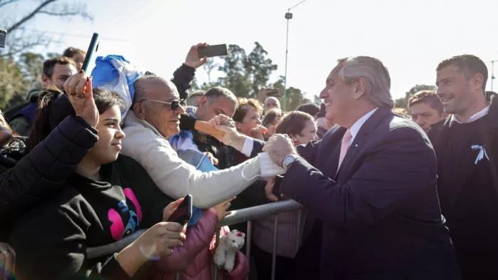 presidente-con-gente