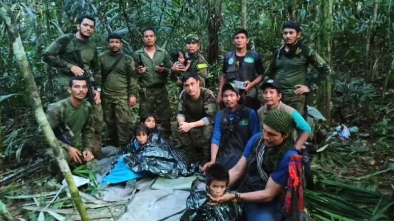 colombia_nenes_selva