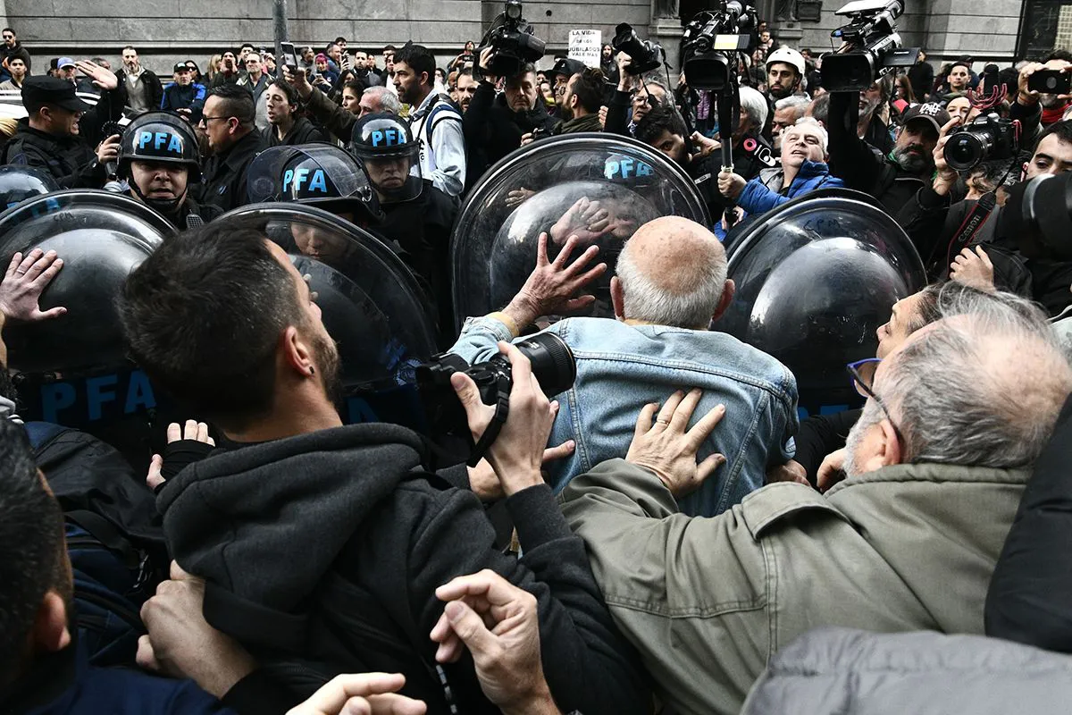 represion-jubilados