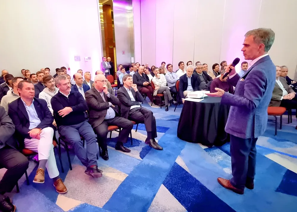 Disertante - Marcelo Elizondo