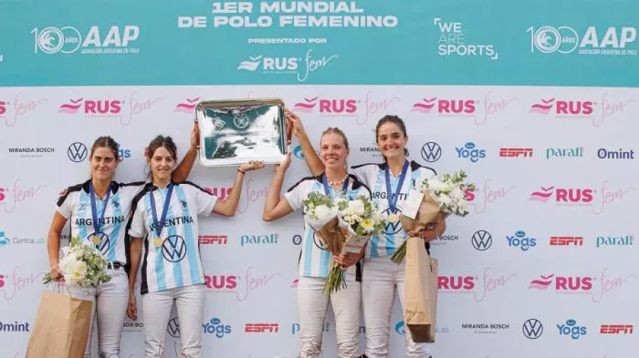 chicas-polo1