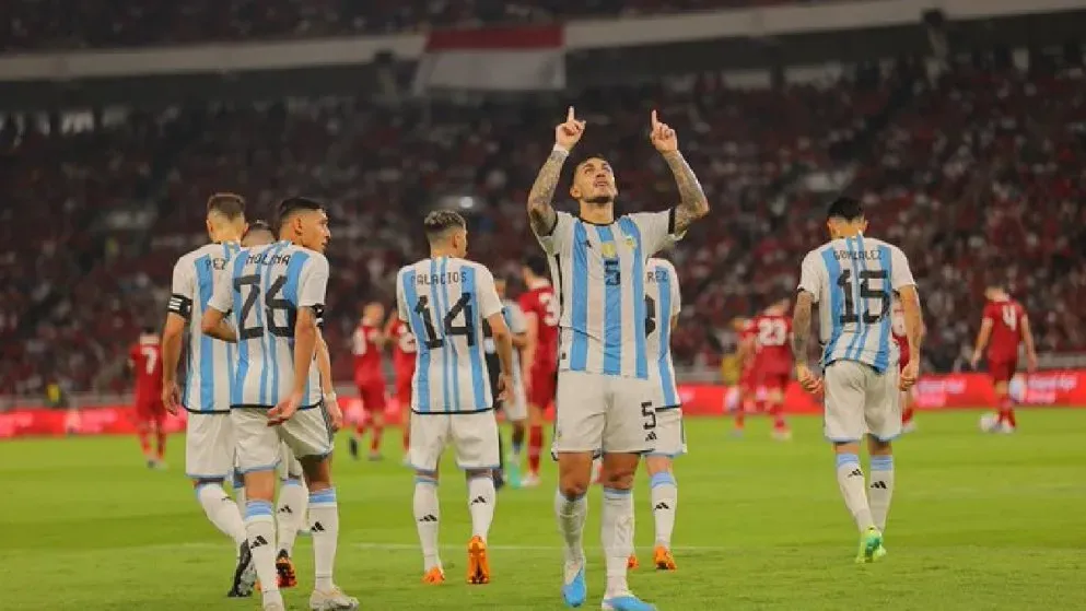 paredes-festejo-seleccion