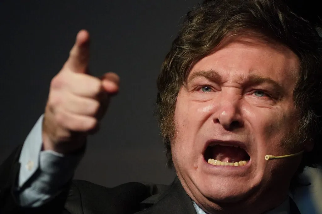 milei-enojado