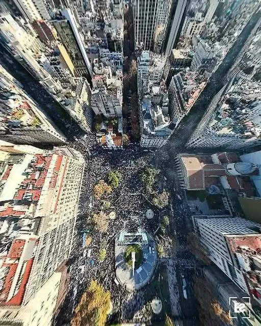 plaza-demayo