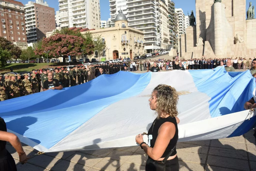 acto-211-bandera