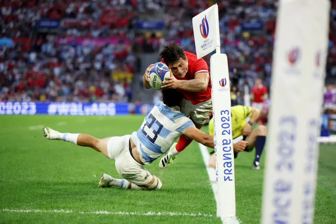 pumas-tracke