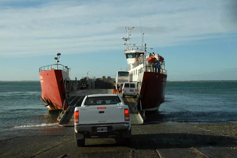 barcaza-cruce