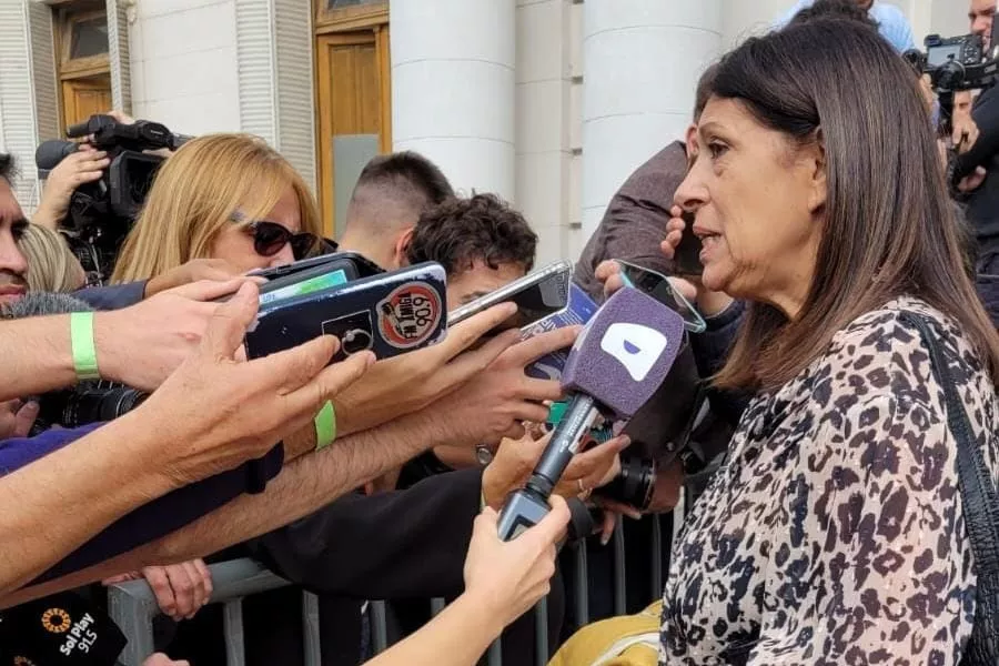 diputada-clara-garcia