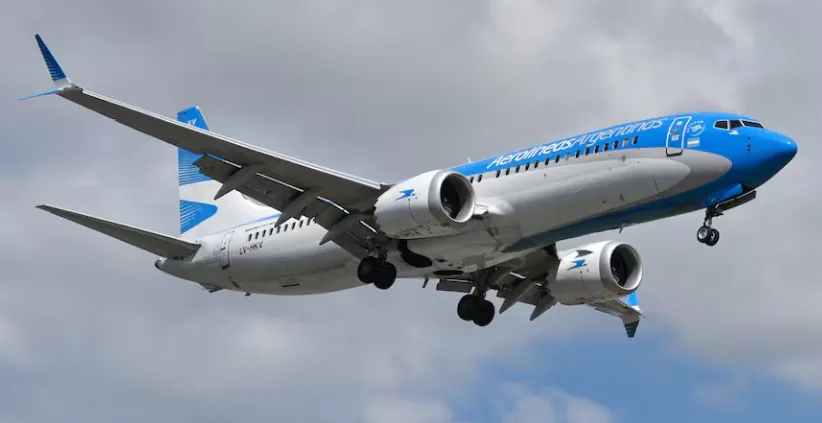 avion-aerolineas-