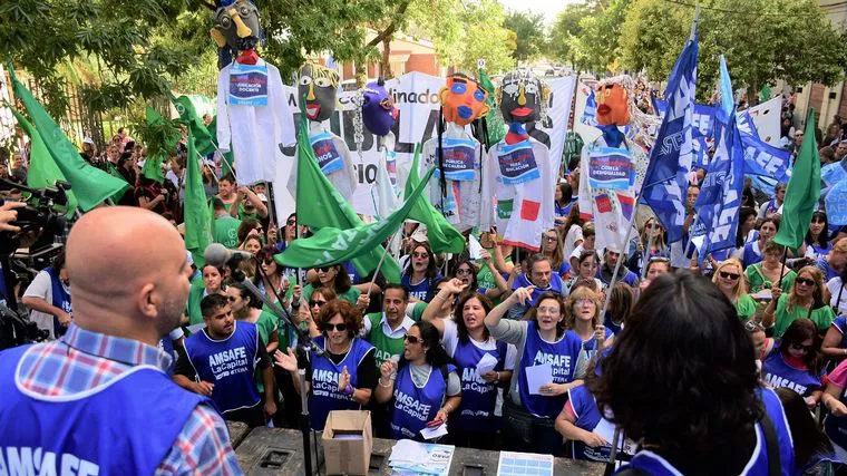 docentes-amsafe-protesta