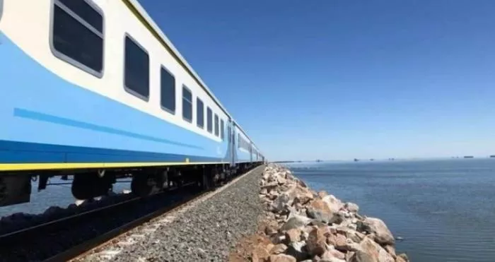 tren-picasa