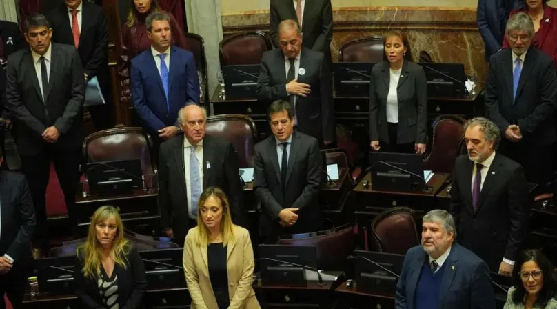 senadores