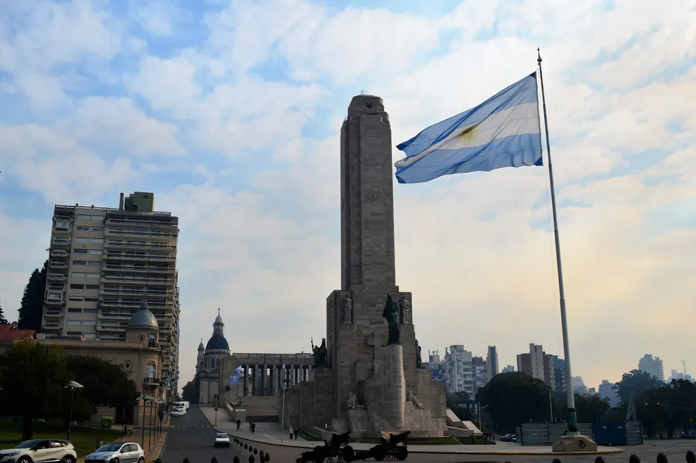 monumento-bandera3